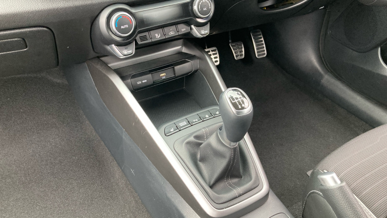 Kia Stonic 1.0T GDi 48V GT-Line S 5dr Petrol Estate